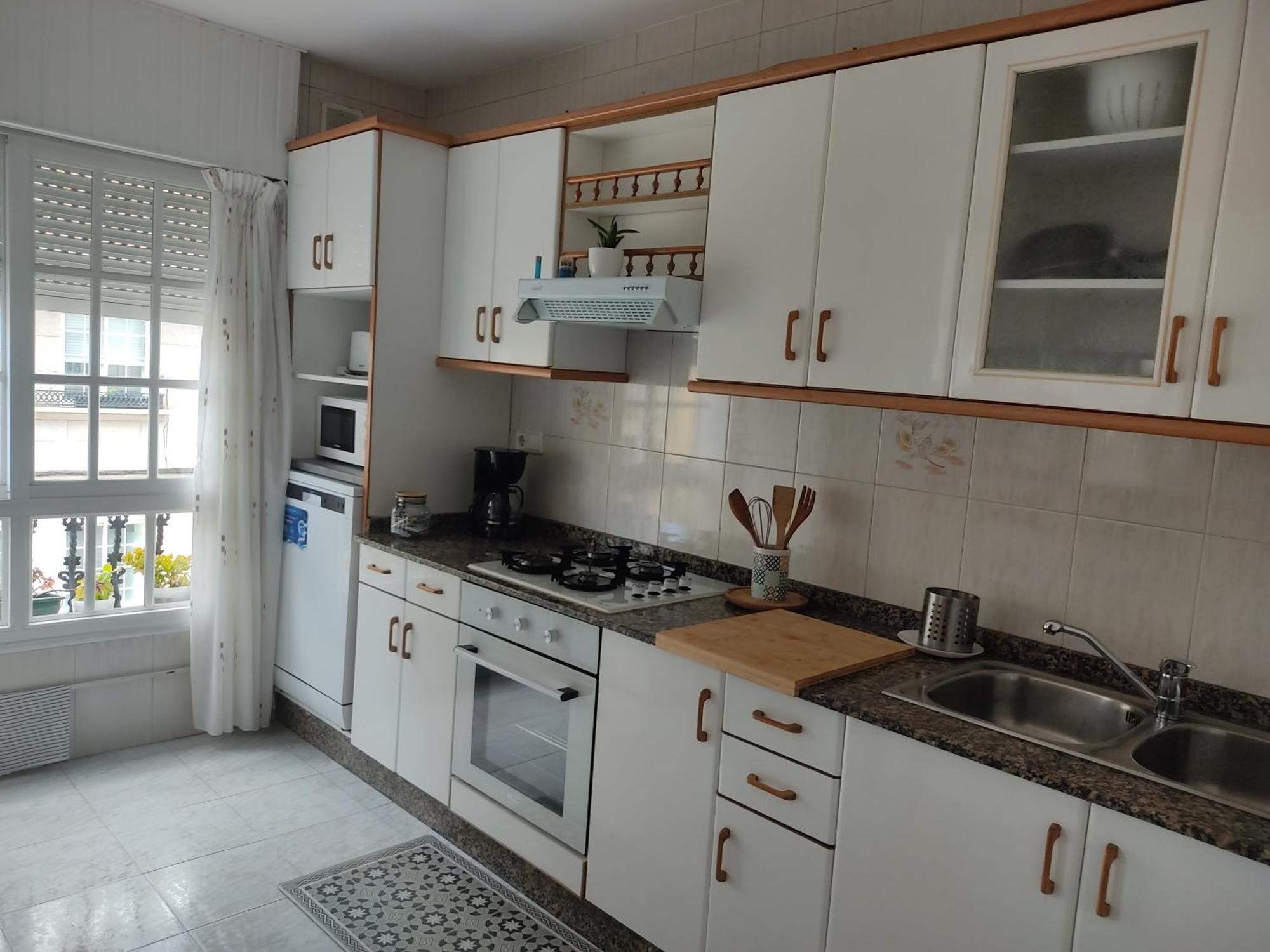 Luminoso Y Amplio Piso En O Grove Apartment Екстериор снимка