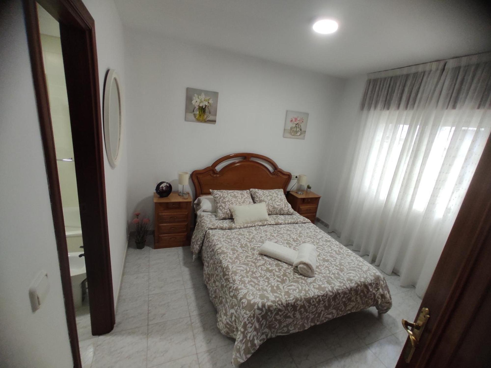 Luminoso Y Amplio Piso En O Grove Apartment Екстериор снимка